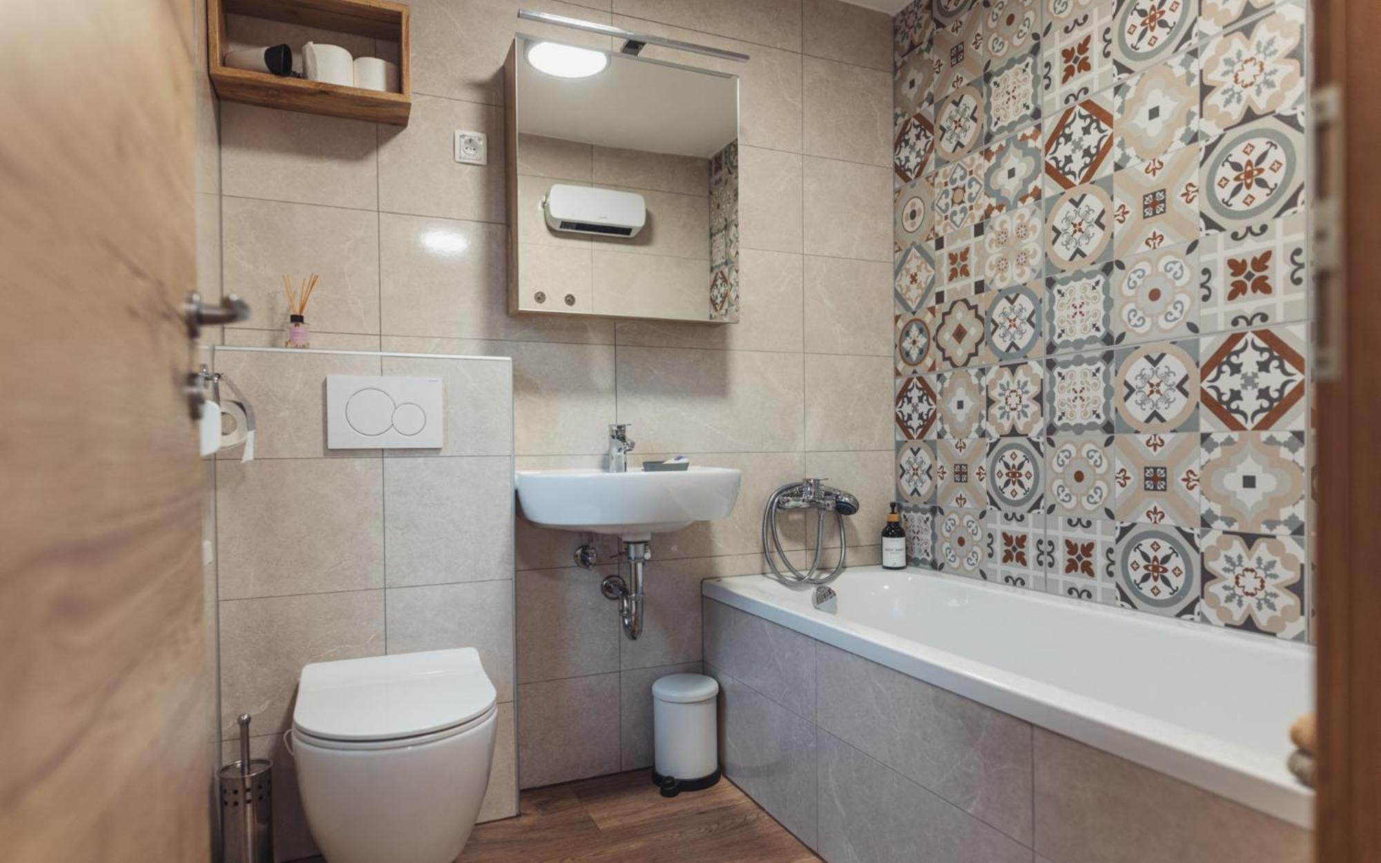 Apartma Hisa Na Ravnah With Hot Tub Pisece Ngoại thất bức ảnh